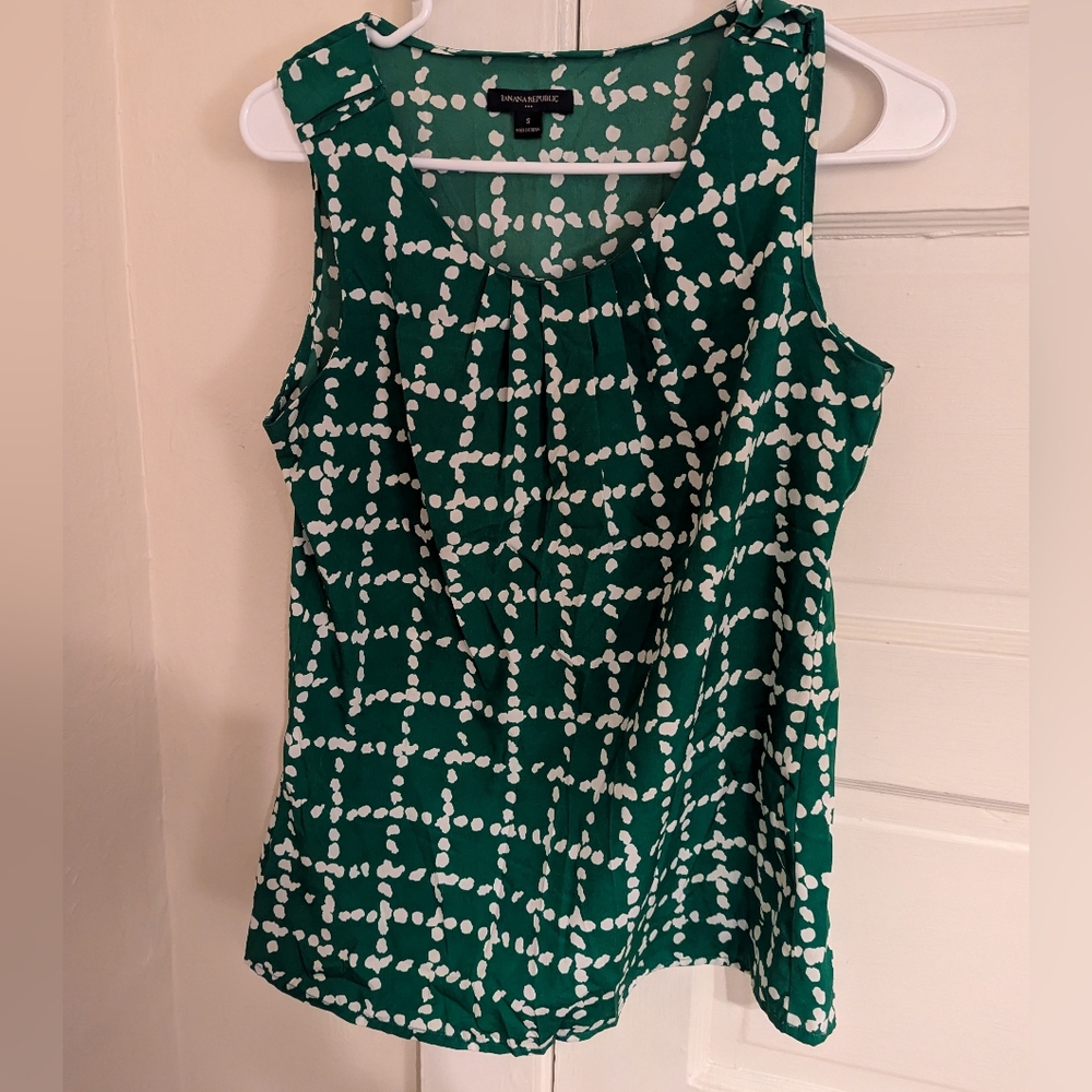 Banana Republic Green and White Blouse